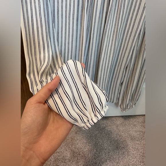 LOFT long sleeve stripe blouse XXS - Picture 3 of 4
